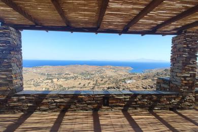KEA, FOTIMARI, a country house with a stunning view.